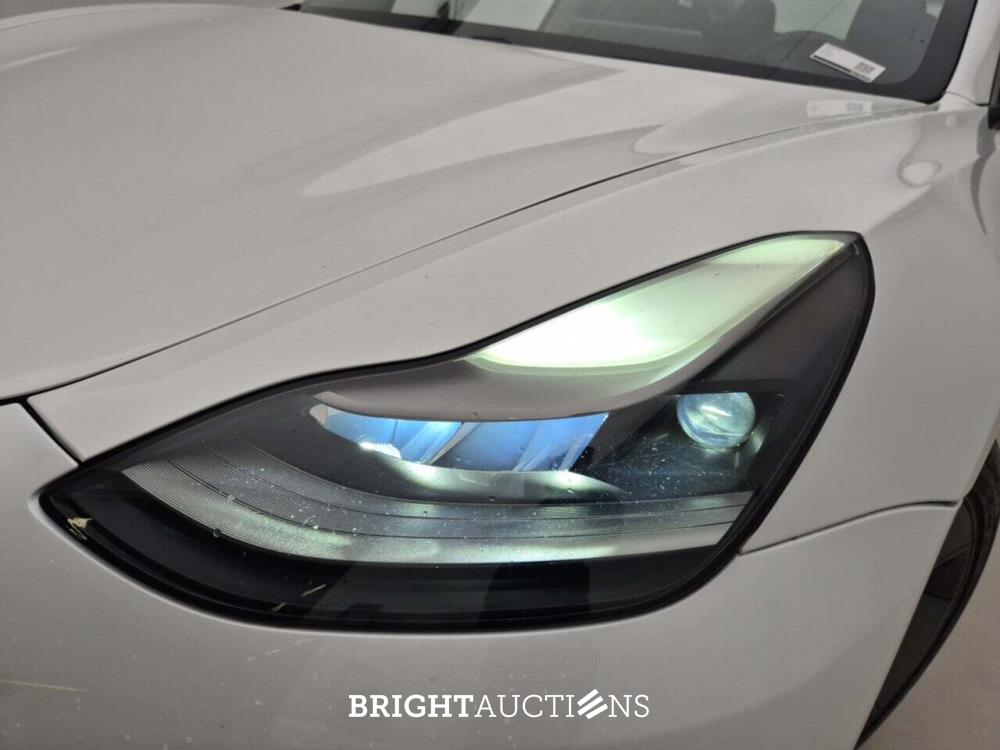 Tesla Model 3 Stnd.rwd PLUS 60 kWh 238pk 2021 (Origineel-NL), L-538-BK