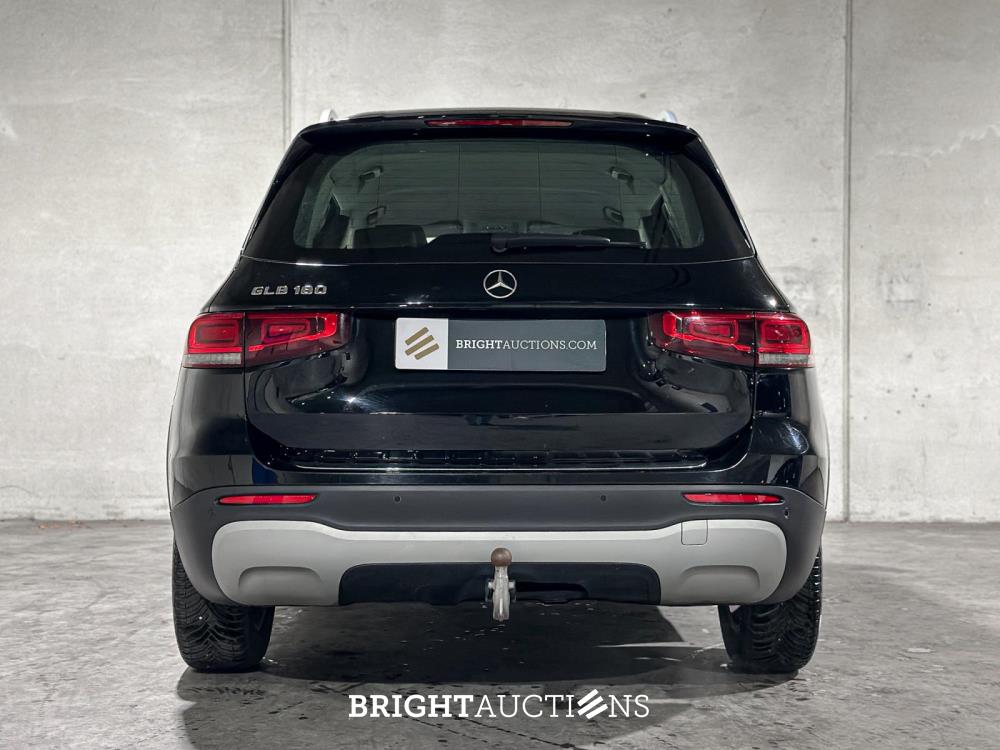 Mercedes-Benz GLB180 Business Solution 136pk 2021 (Origineel-NL + 1e Eigenaar) GLB-Klasse, L-079-FR