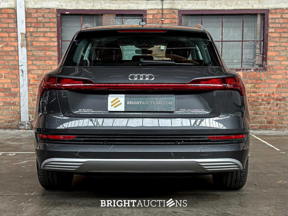 Audi e-tron 55 quattro Business edition 95 kWh 408pk 2020 (Origineel-NL+1e eigenaar), K-611-KJ