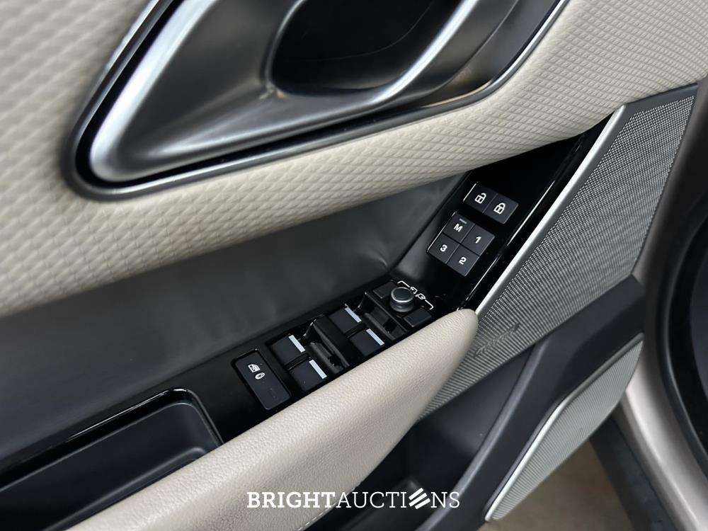 Land Rover Range Rover Velar 2.0 P400e R-Dynamic HSE 300pk 2021 (Origineel-NL), L-870-KS