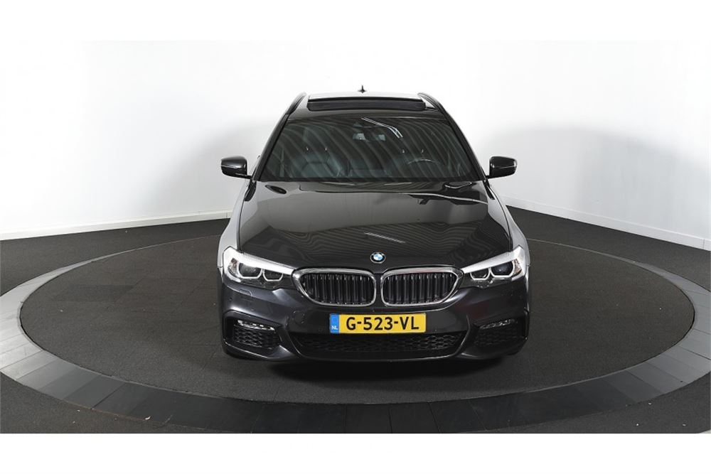 BMW 520 I High Executive 183pk 2018 5-Serie, G-523-VL