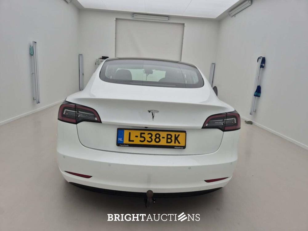 Tesla Model 3 Stnd.rwd PLUS 60 kWh 238pk 2021 (Origineel-NL), L-538-BK