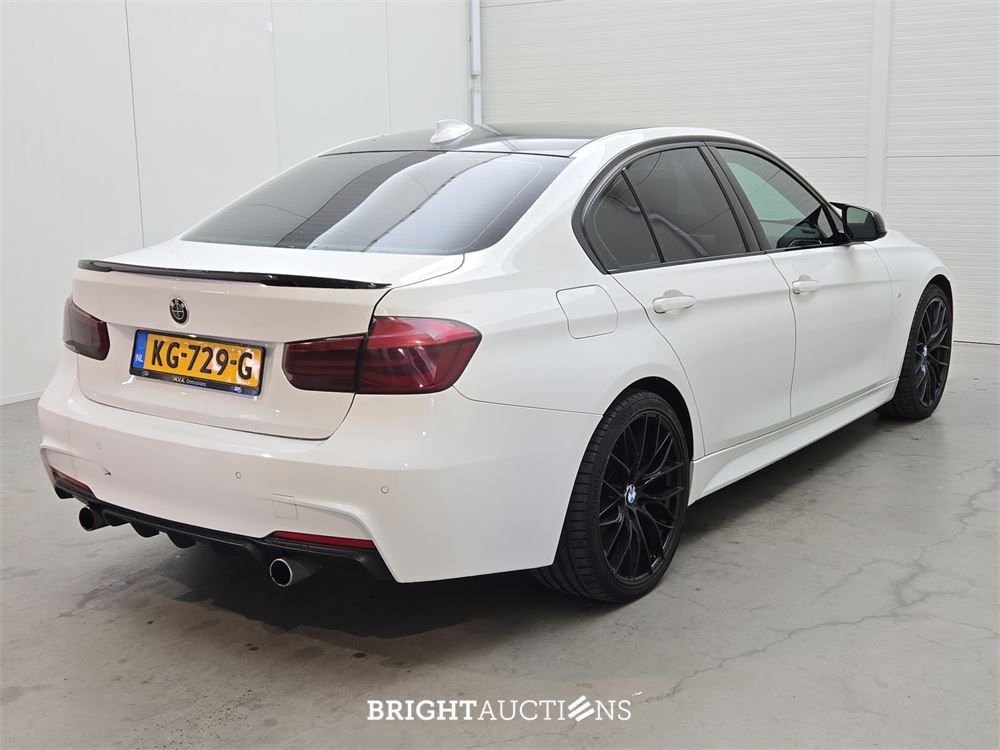 BMW 318i 3-serie Centennial Executive 136pk 2016 (Origineel-NL) 3-Serie, KG-729-G