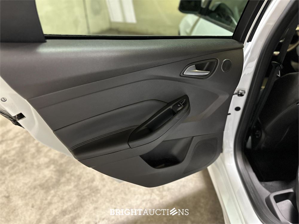 Ford Focus 2.0 EcoBoost ST-2 250pk 2013, G-282-BN