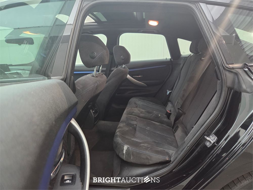 BMW 320i 3-serie Gran Turismo Executive 184pk 2015 (Origineel-NL) 3-Serie, GL-218-F