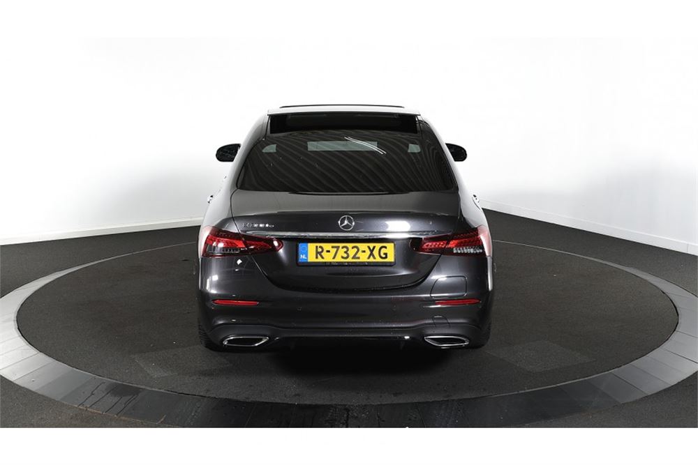 Mercedes-Benz e 300 e E-Klass AMG Line 333pk 2023 (Origineel-NL) E-klasse, R-732-XG