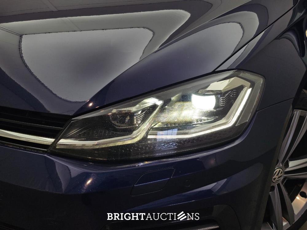 Volkswagen Golf Highline Business R 1.5 TSI 150pk 2018, X-726-KS