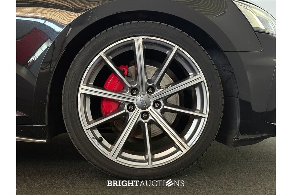 Audi A5 Sportback 40 Launch edition Sport TDI 190pk 2020, P-165-JF
