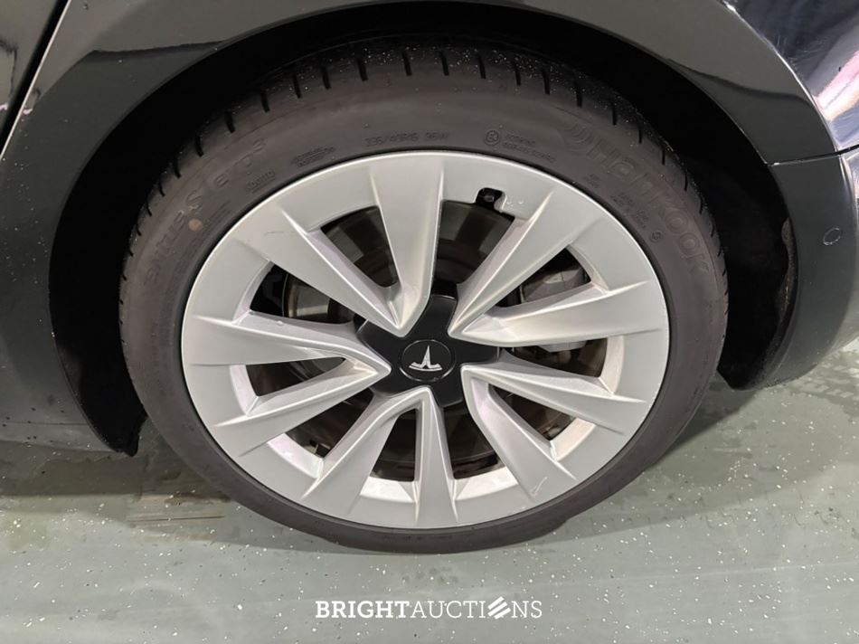 Tesla Model 3 Standard RWD Plus 60 kWh 238pk 2021 (Origineel-NL), L-975-NB