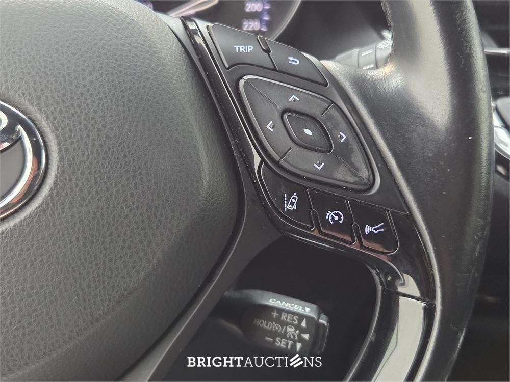 Toyota C-HR Hybrid Executive 1.8 170pk 2018 (Origineel-NL), TR-575-N