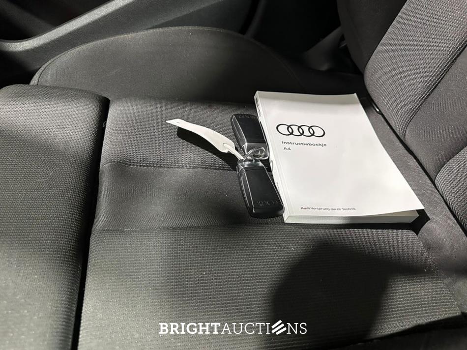 Audi A4 Avant 35 Advanced Edition TFSI 150pk 2022 (Origineel-NL), R-865-GR