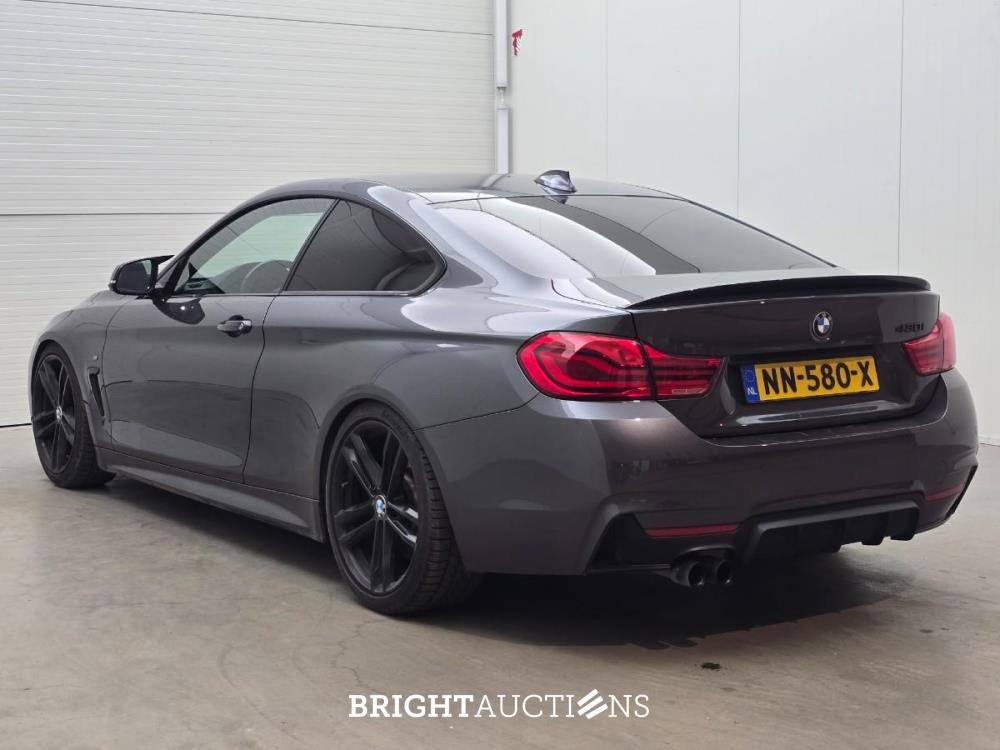 BMW 4-serie Coupé 430i Executive 252 pk 2017, NN-580-X