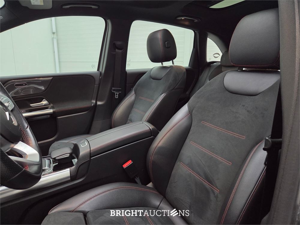 Mercedes-Benz B180d Launch Edition Premium 116pk 2019 B-klasse, L-741-HP