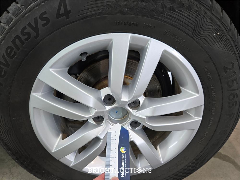 Volkswagen Tiguan Connected Series 1.4 TSI 125pk 2016, R-465-XL