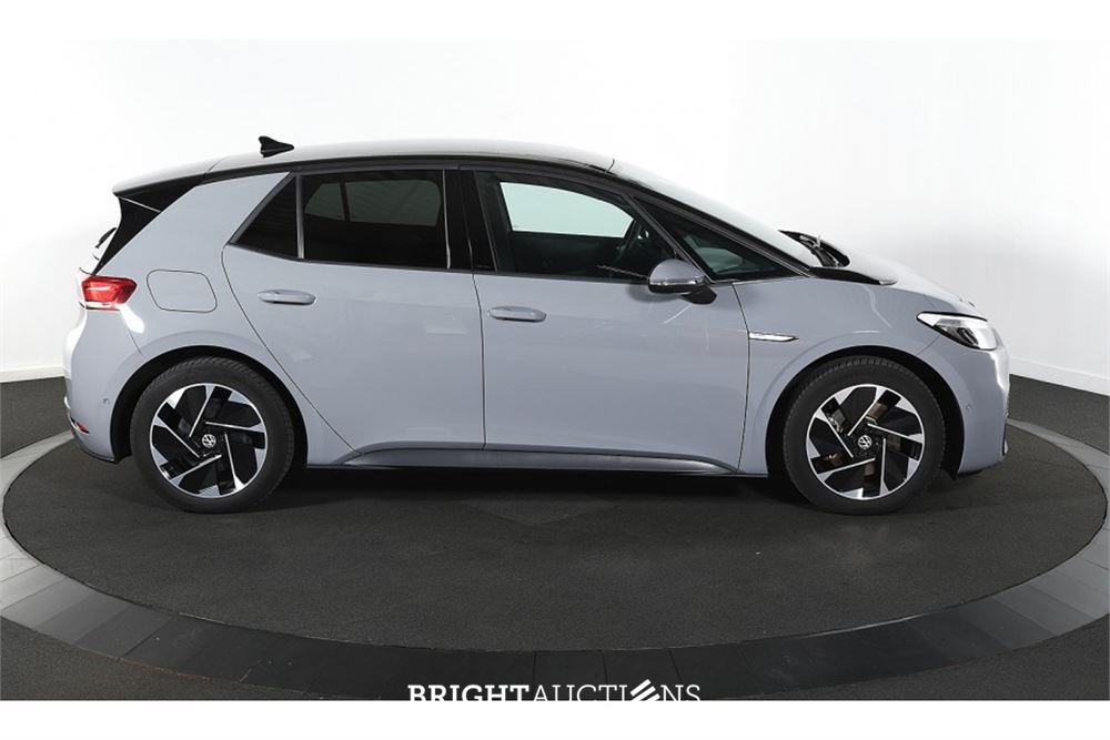 Volkswagen ID.3 Pro Advantage 58 kWh 2023 (Origineel-NL), T-761-HN