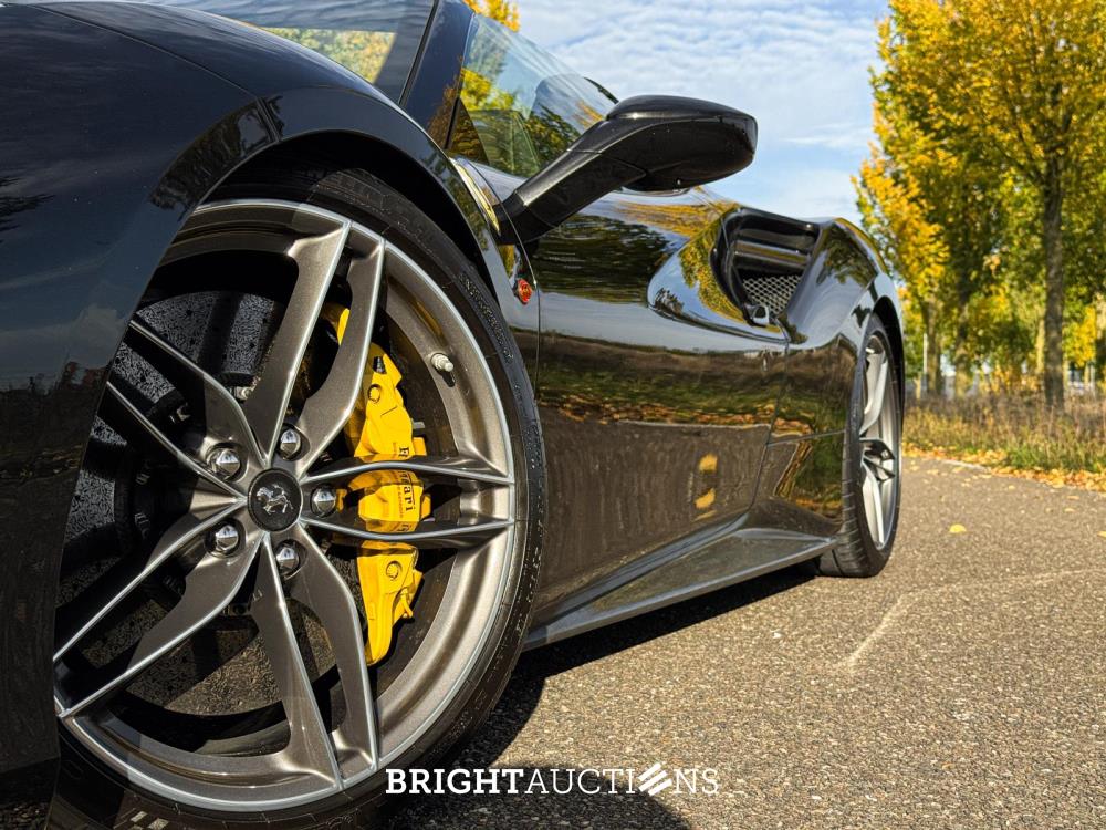 Ferrari 488 Spider HELE 3.9 V8 -Full Carbon- 670pk 2018, GFG-98-P
