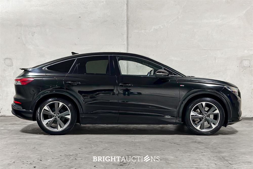 Audi Q4 Sportback e-tron 40 Launch edition S Competition 77 kWh 204pk 2021 (Origineel-NL), N-622-TH