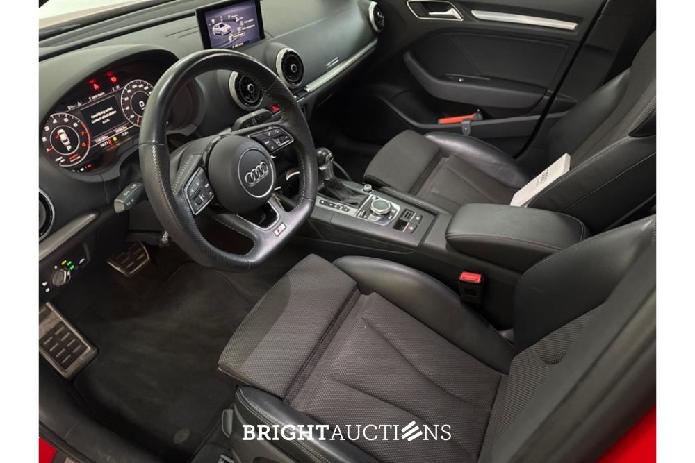 Audi A3 Limousine 35 CoD Advance Sport TFSI 149pk 2019 (Origineel-NL), ZL-485-D