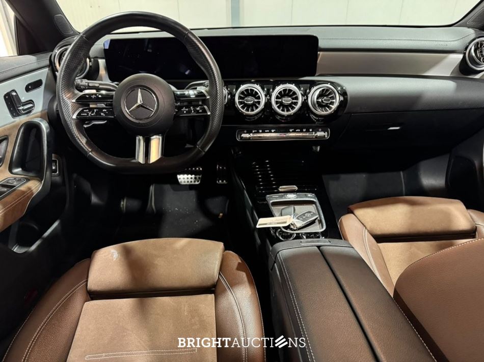 Mercedes-Benz CLA250 Shooting Brake e AMG Line 272pk 2024 (Origineel-NL) CLA-Klasse, X-864-NP