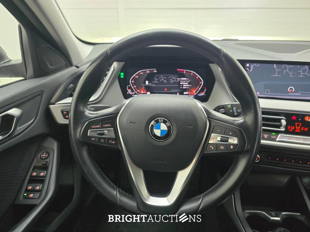 BMWBusiness 116i Business Edition 109pk 2022 (Origineel-NL) 1-serie, R-466-JR