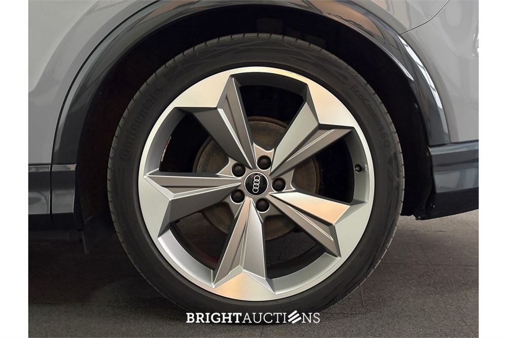 Audi Q4 50 S edition Quattro 77 kWh 2021 (Origineel-NL), N-596-SR