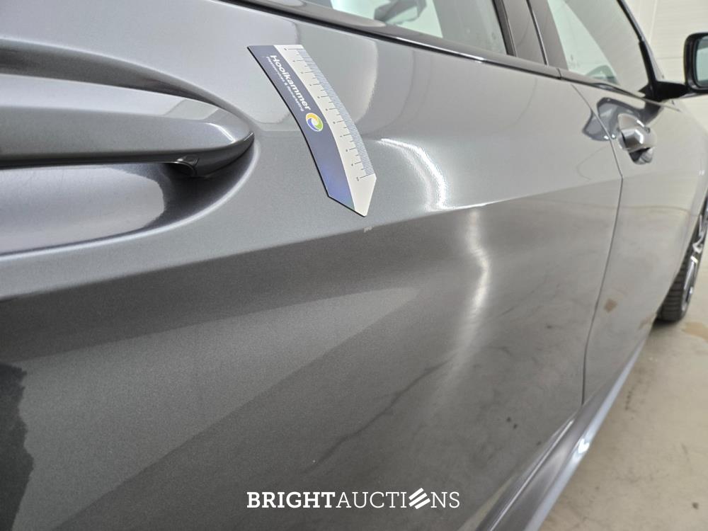 BMW 1-serie Executive Edition 140pk 2020 (Origineel-NL), J-897-BH