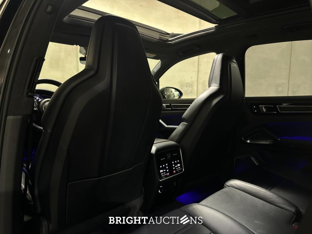 Porsche Cayenne Turbo 4.0 V8 549pk 2018 (Origineel-NL), TK-073-X