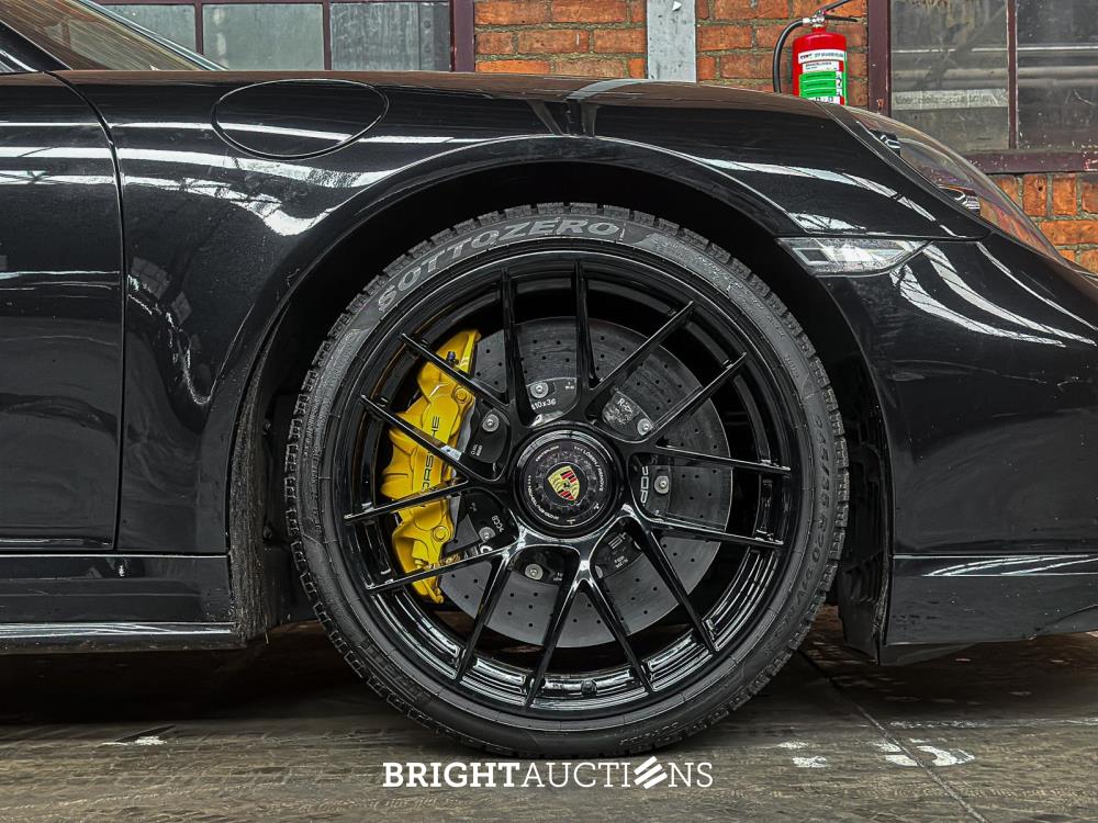 Porsche 911 991.2 Turbo S Cabrio 3.8 V6 581pk 2017 (Origineel-NL+2e eigenaar), PG-468-L