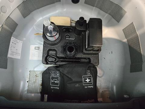 Volkswagen Polo MPI Comfortline 1.0 80pk 2021 (Origineel-NL), L-853-BD