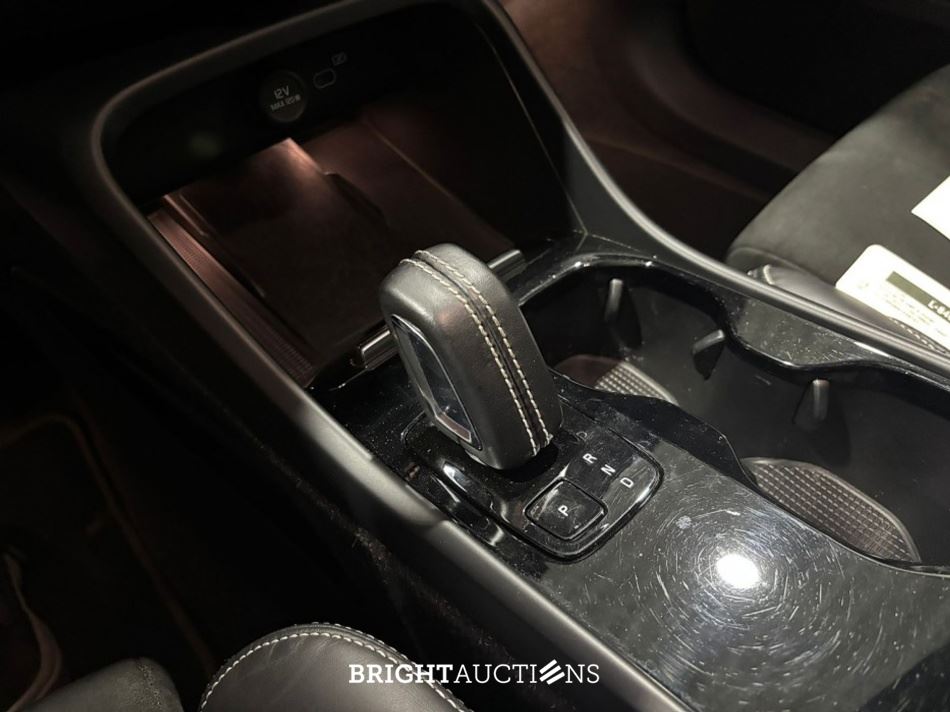 Volvo XC40 Recharge P8 R-Design AWD 408pk 2021 (Origineel-NL), L-840-FT