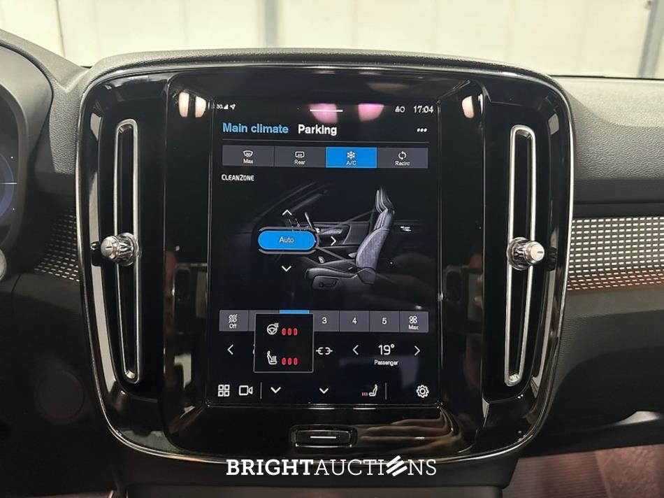 Volvo XC40 Recharge P8 R-Design Warmtepomp AWD 408pk 2021 (Origineel-NL), L-701-DV
