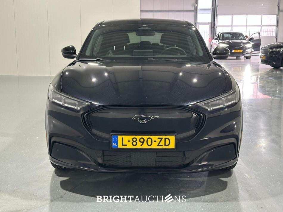 Ford Mustang Mach-E AWD 75 kWh 258pk 2021 (Origineel-NL), L-890-ZD