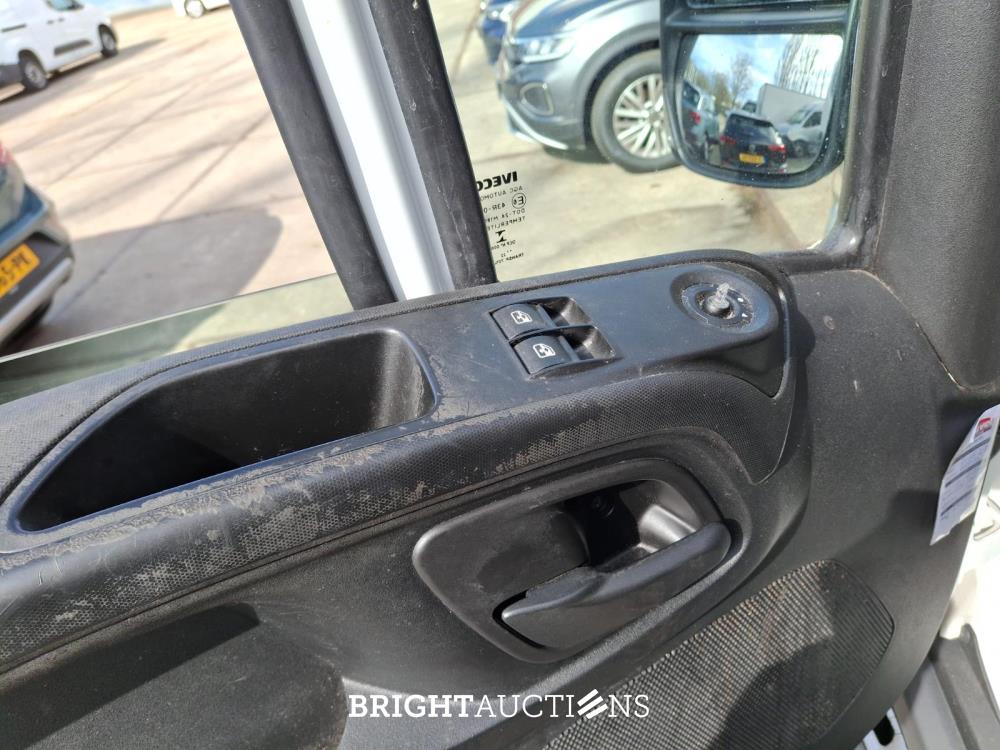 Iveco Daily 50C16 Koelwagen met laadklep 156 pk 2023, 60-BTT-2