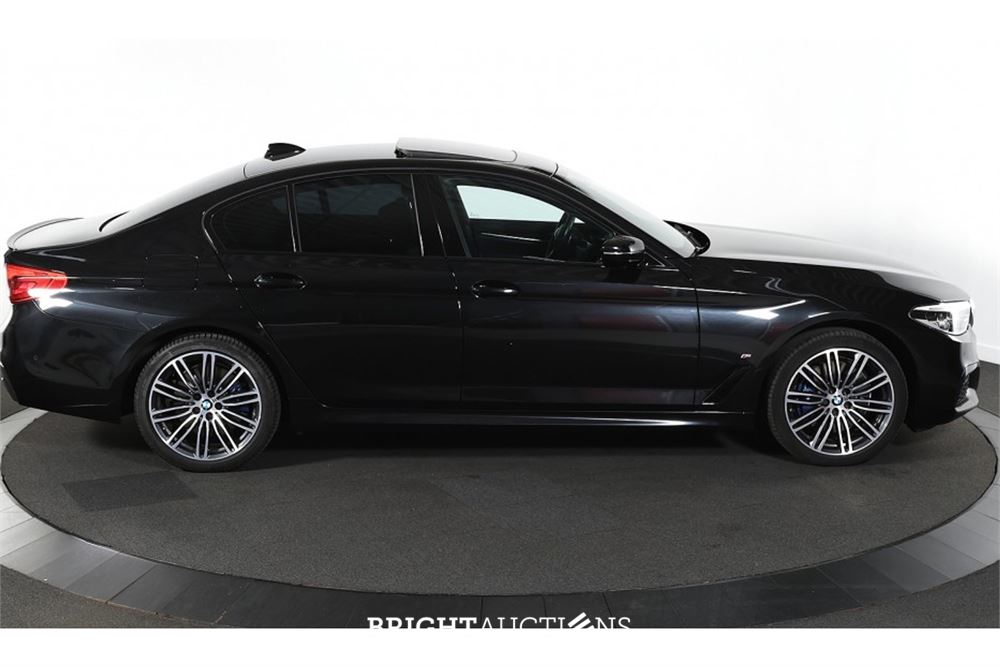 BMW 530e iPerformance eDrive Edition 296pk 2021 (Origineel-NL) 5-Serie, K-207-JG