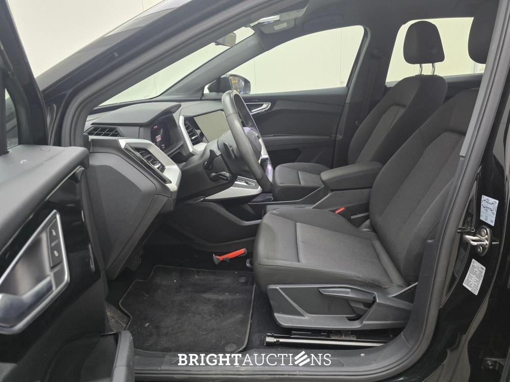 Audi Q4 e-tron 35 Edition 55 kWh 170pk 2022 (Origineel-NL), R-847-TD