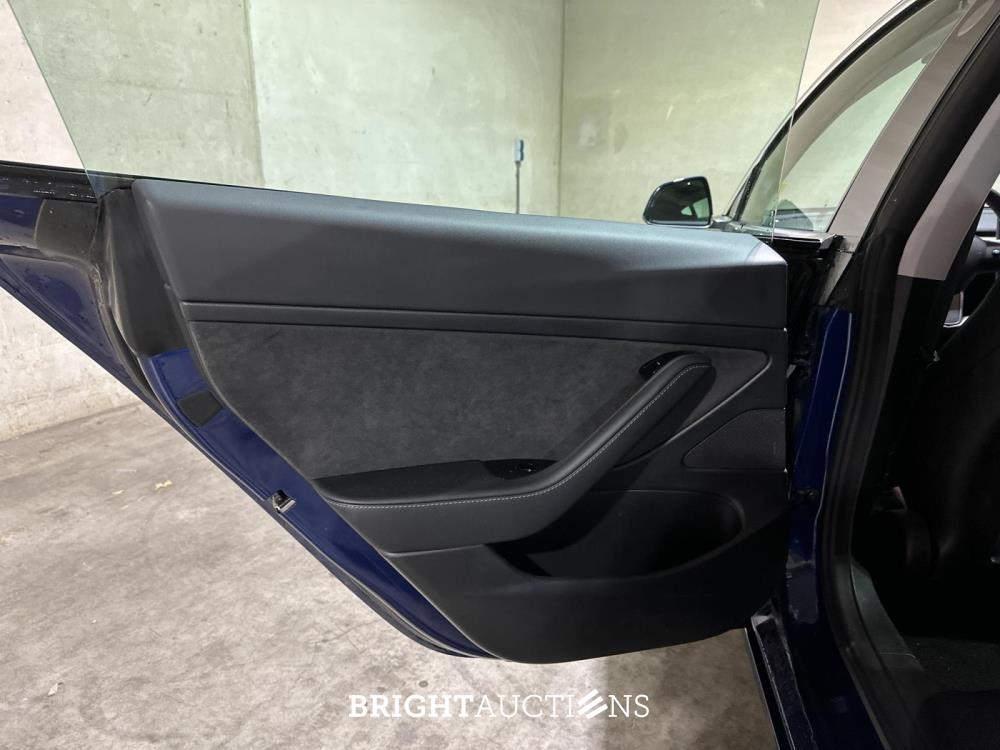 Tesla Model 3 Standard RWD Plus 60 kWh 238pk 2020 (Origineel-NL & 1e Eigenaar), J-584-BF