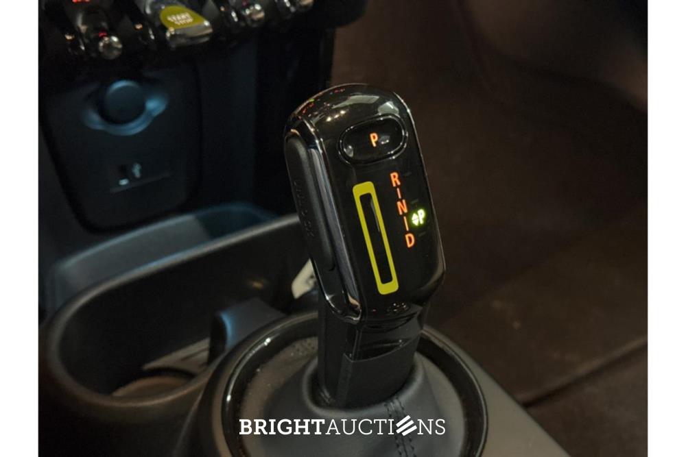 MINI Mini Classic 33 kWh 184pk 2022 (Origineel-NL), P-348-ZV