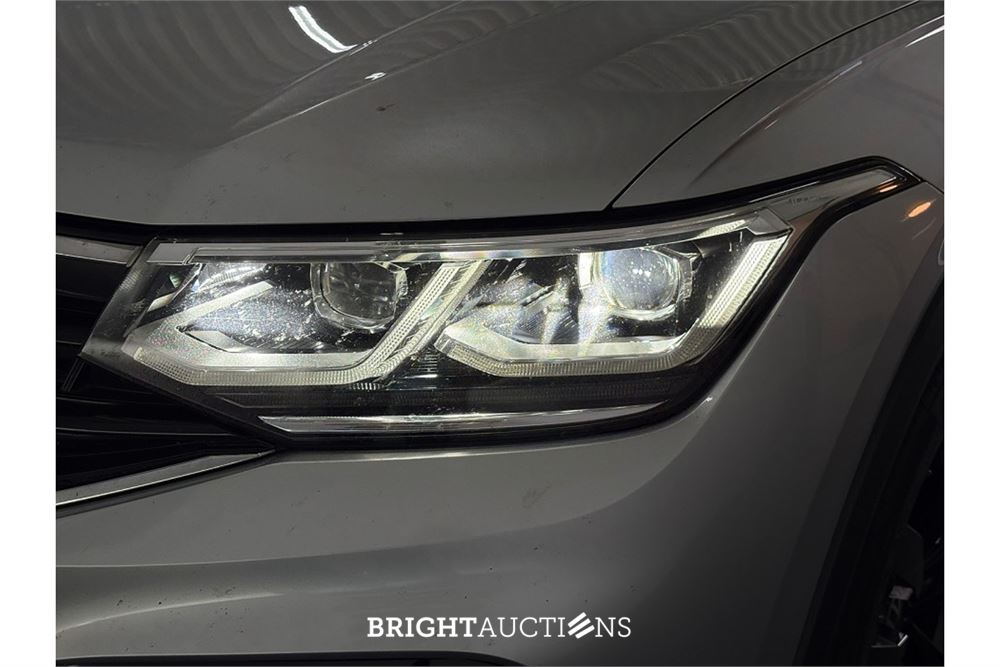 Volkswagen Tiguan R-Line Business 1.5 TSI DSG 149pk 2022 (Origineel-NL), R-076-SJ