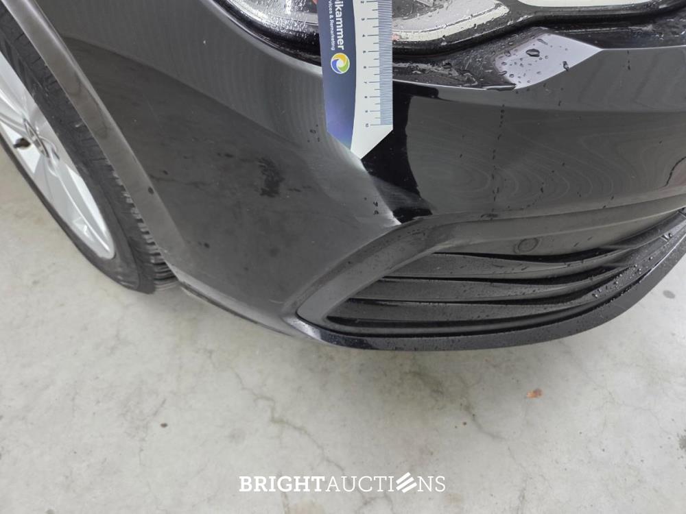 Volkswagen Golf 1.0 eTSI Life 110 pk 2021, L-219-ZT