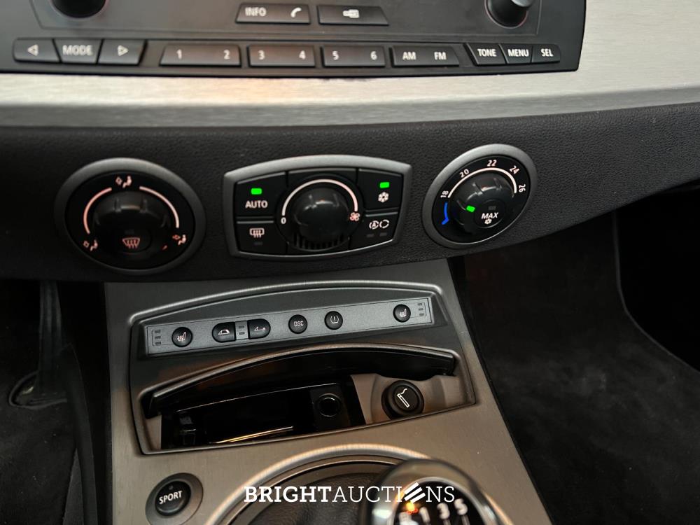 BMW Z4 Roadster 3.0i S 231pk 2004 (Hardtop + Softtop) Origineel-NL, 36-NV-HZ Youngtimer
