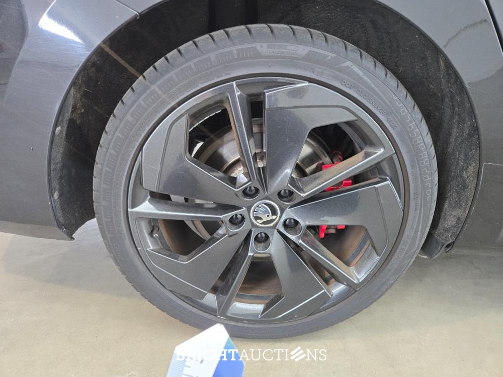 Škoda Octavia Combi iV RS 2.0 TSI 245pk 2021, R-156-SR