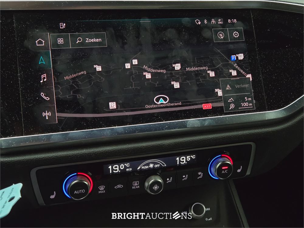 Audi Q3 45 e Advanced edition TFSI 266pk 2022 (Origineel-NL), R-270-FF
