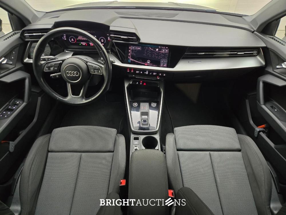 Audi A3 Limousine 30 Business edition TFSI 110pk 2021 (Origineel-NL), K-808-PJ