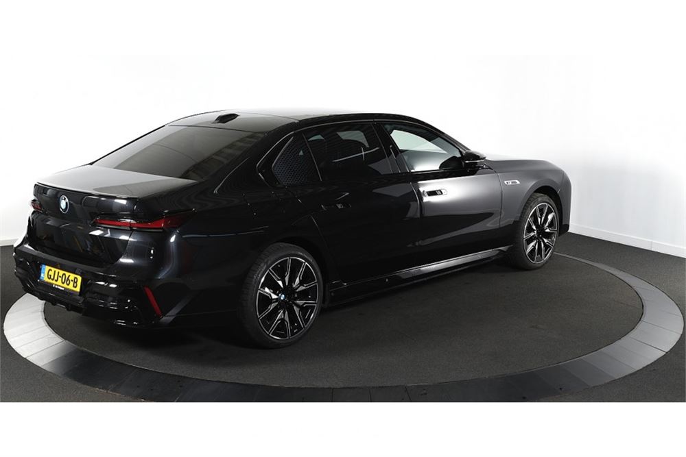 BMW i7 M70 xDrive 106 kWh 2024 (Origineel-NL), GJJ-06-B