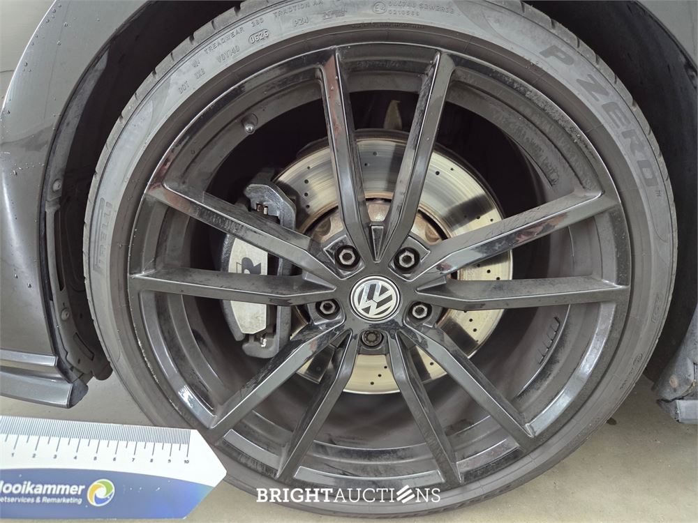 Volkswagen Golf 4Motion R 2.0 TSI 301pk 2019, HNP-37-D