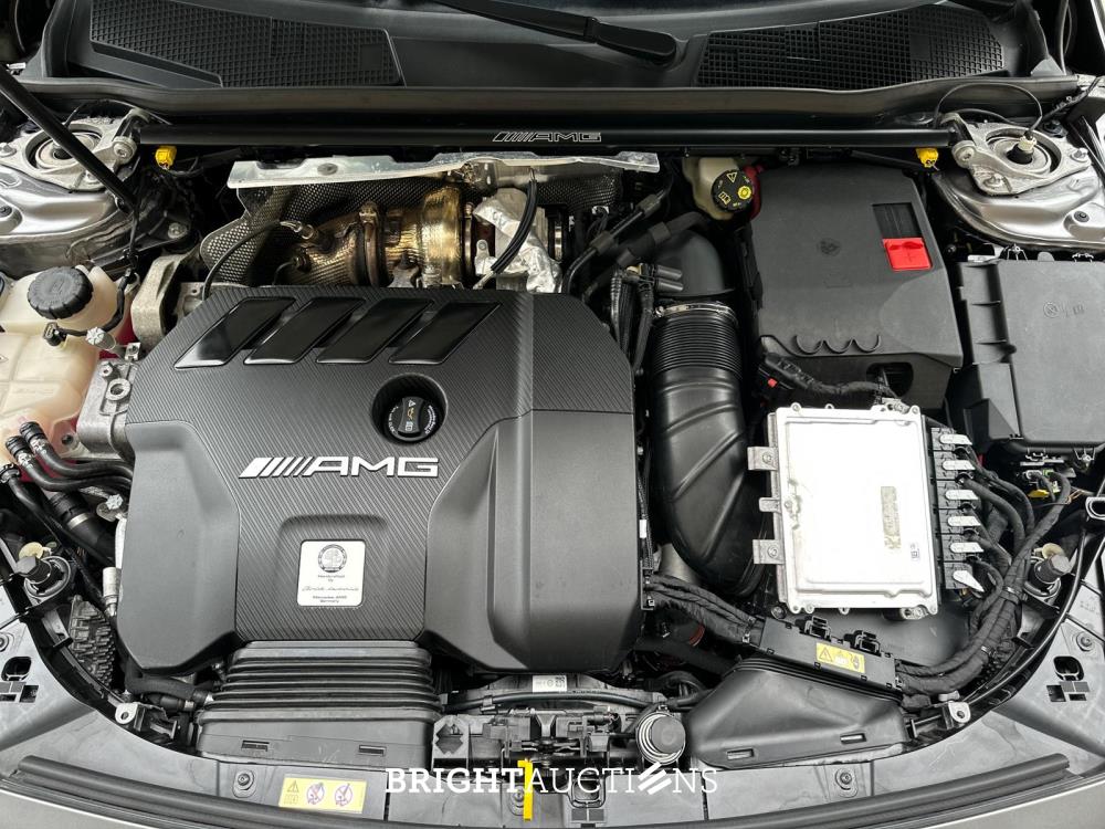 Mercedes-Benz CLA45 AMG Shooting Brake 4MATIC+ Premium Plus CLA-klasse 387pk 2022, NL-Kenteken
