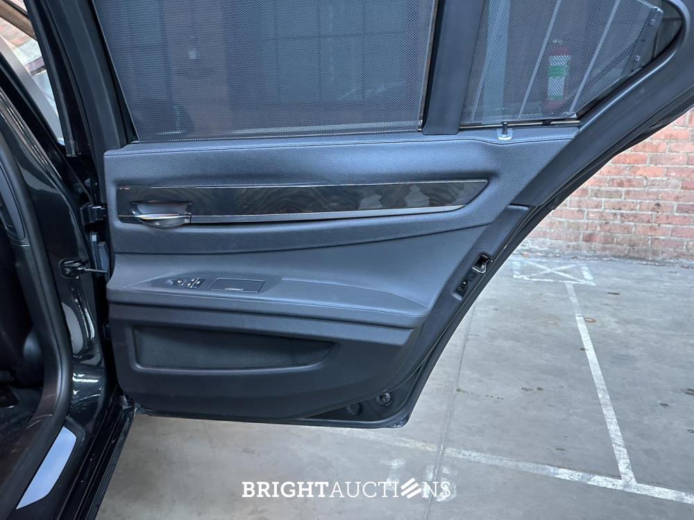 BMW ActiveHybrid7 F04 4.4 V8 7-serie 465pk 2011 -Youngtimer-