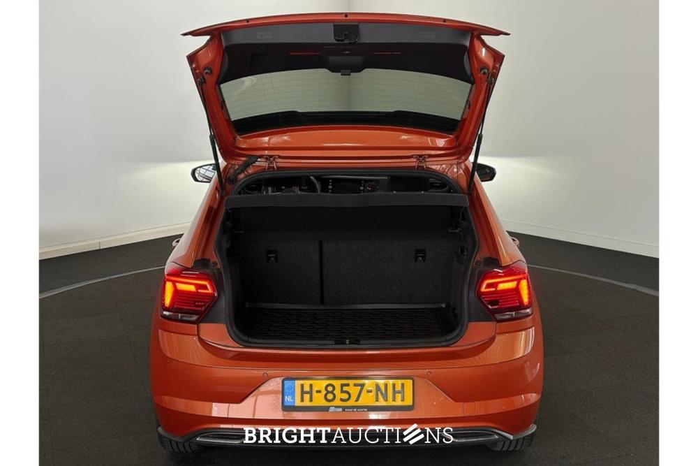 Volkswagen Polo Highline Business R 1.0 TSI 95pk 2020 (Origineel-NL), H-857-NH