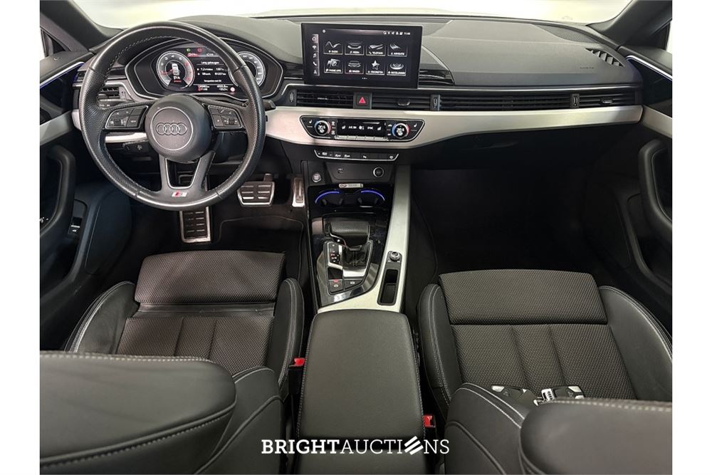 Audi A5 Sportback 35 S edition TFSI 149pk 2022 (Origineel-NL), R-331-TX