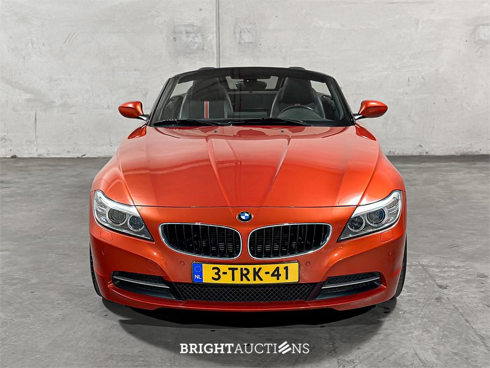 BMW Z4 Roadster sDrive18i Executive Design Pure Traction Uitvoering 156pk 2014 (Origineel-NL), 3-TRK-41 -67.534KM-
